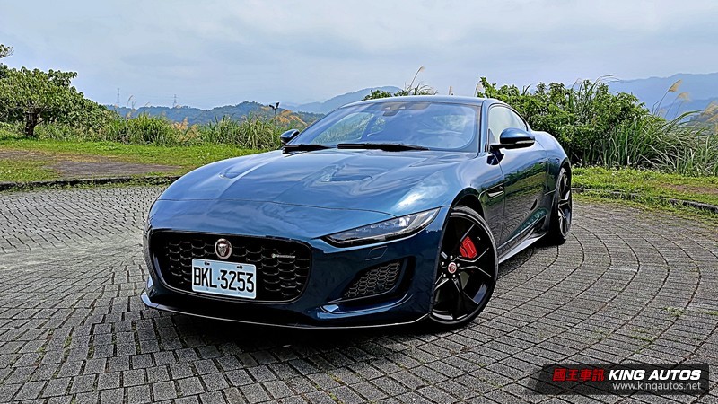 《Jaguar F-Type P450 R-Dynamic》小改款試駕︱渾厚嘶吼的5.0升V8豹力美學! 《Jaguar F-Type P450 R-Dynamic》小改款試駕︱渾厚嘶吼的5.0升V8豹力美學!