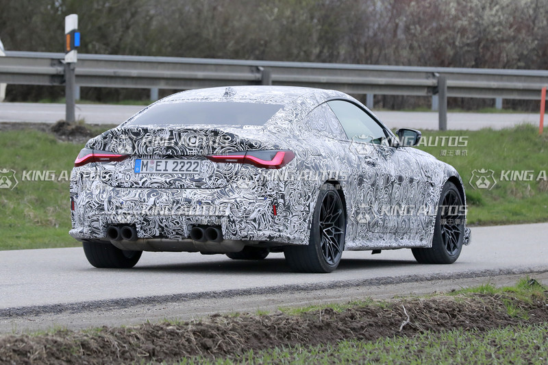 更輕更強的《BMW M4 CSL》即將登場?傳出明年中量產、全球限量1000部 更輕更強的《BMW M4 CSL》即將登場?傳出明年中量產、全球限量1000部