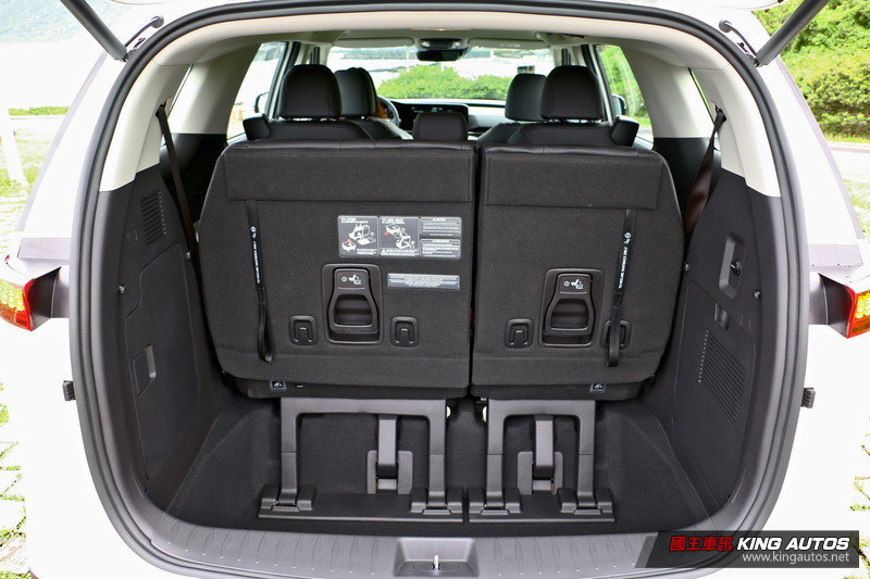 內外兼修 面面俱到《Kia Carnival》空間大 座椅機能強 沒對手! 內外兼修 面面俱到《Kia Carnival》空間大 座椅機能強 沒對手!
