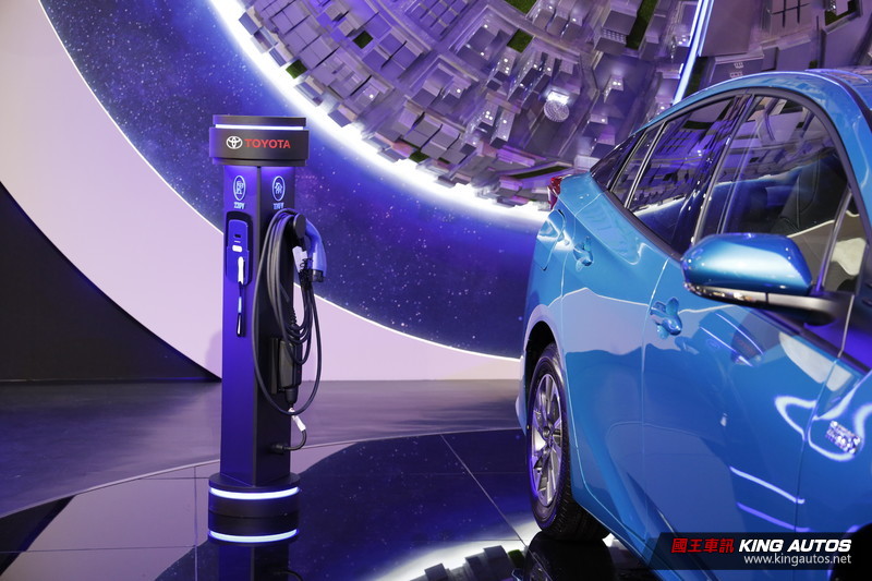 和泰宣示電動車款宏圖|《Totoya Prius PHV》平均油耗109.9km/L!品牌形象館5月7日開幕參觀 和泰宣示電動車款宏圖|《Totoya Prius PHV》平均油耗109.9km/L!品牌形象館5月7日開幕參觀