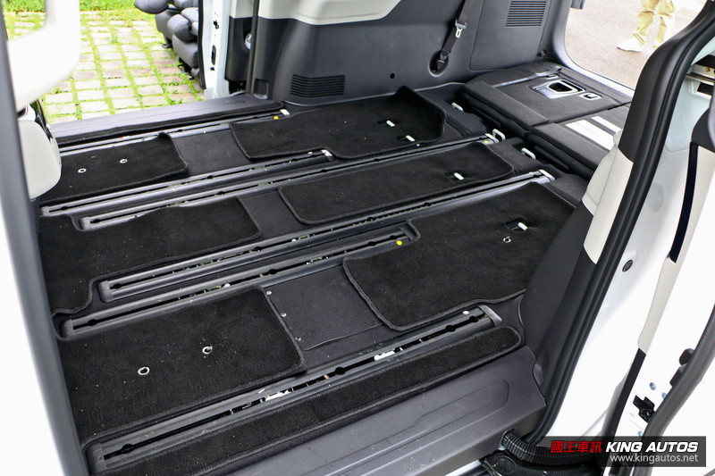 內外兼修 面面俱到《Kia Carnival》空間大 座椅機能強 沒對手! 內外兼修 面面俱到《Kia Carnival》空間大 座椅機能強 沒對手!