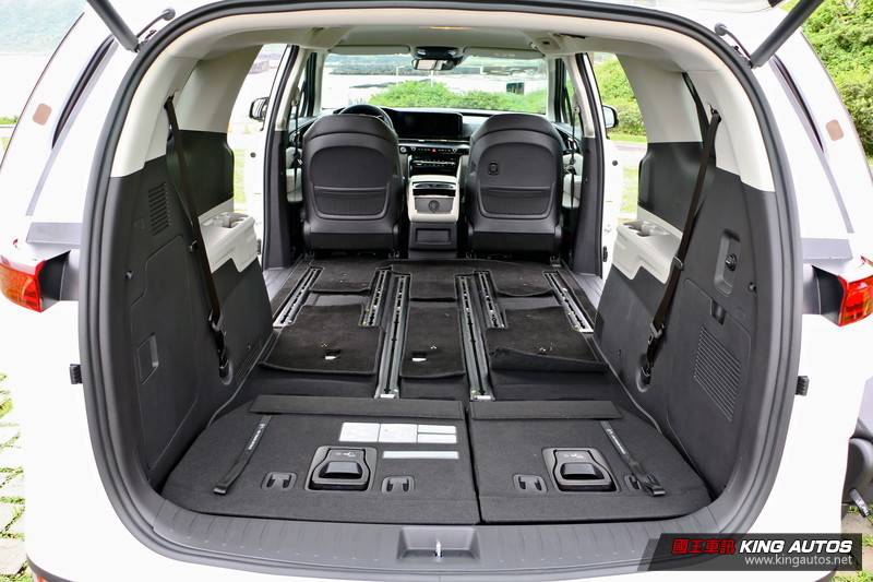 內外兼修 面面俱到《Kia Carnival》空間大 座椅機能強 沒對手! 內外兼修 面面俱到《Kia Carnival》空間大 座椅機能強 沒對手!