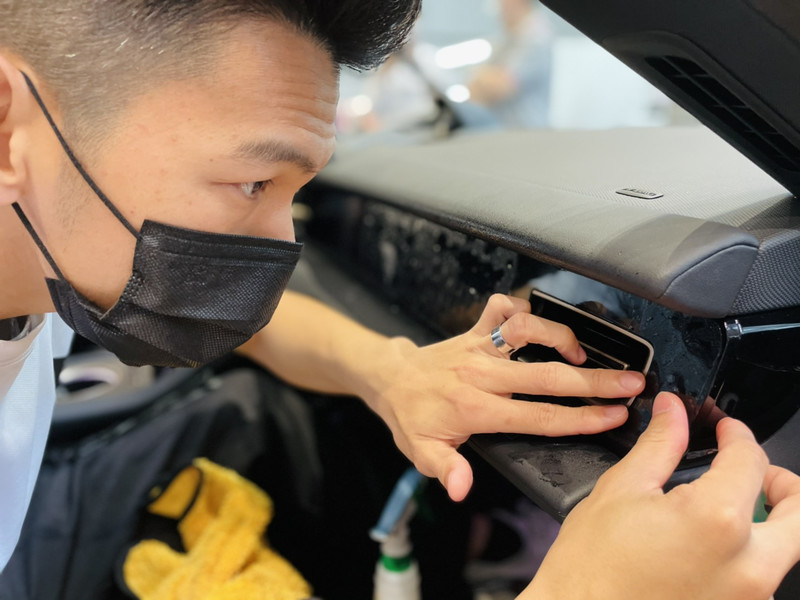 神盾級防疫的《保時捷》展間?!《尚騰汽車》導入《XPEL RX》抑菌保護膜 神盾級防疫的《保時捷》展間?!《尚騰汽車》導入《XPEL RX》抑菌保護膜