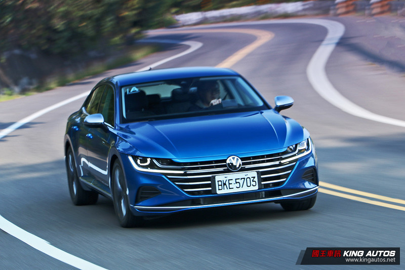 今年缺車!《Volkswagen Tiguan》表現亮眼 供不應求《Tiguan R》耀眼黑馬! 今年缺車!《Volkswagen Tiguan》表現亮眼 供不應求《Tiguan R》耀眼黑馬!