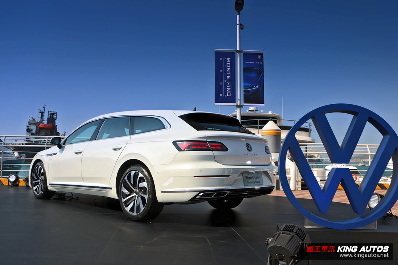 今年缺車!《Volkswagen Tiguan》表現亮眼 供不應求《Tiguan R》耀眼黑馬! 今年缺車!《Volkswagen Tiguan》表現亮眼 供不應求《Tiguan R》耀眼黑馬!