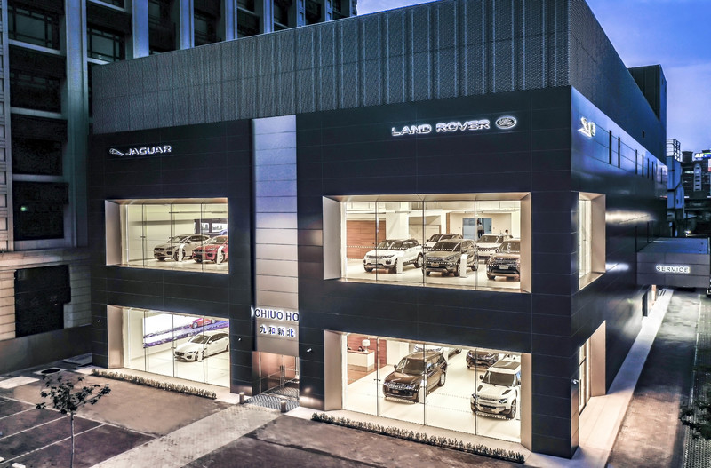 英倫奢華《Jaguar Land Rover》新莊旗艦據點開幕|中古車+維修區 全空調 英倫奢華《Jaguar Land Rover》新莊旗艦據點開幕|中古車+維修區 全空調
