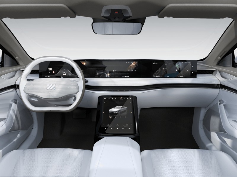 內裝結合《Tesla》和《Benz》?中國電動車《智己L7》續航力破1000公里 零百加速僅3.9秒 內裝結合《Tesla》和《Benz》?中國電動車《智己L7》續航力破1000公里 零百加速僅3.9秒