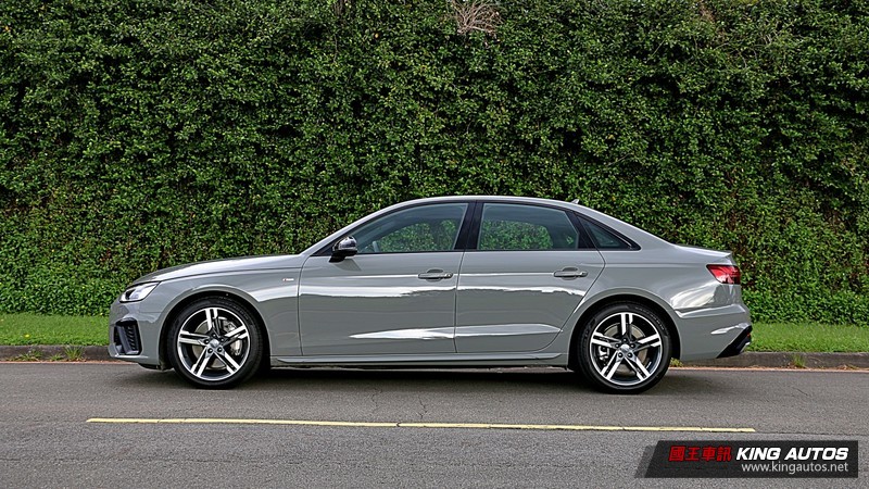 《Audi A4 45 TFSI quattro S line》小改款試駕︱還是智慧四驅更對味! 《Audi A4 45 TFSI quattro S line》小改款試駕︱還是智慧四驅更對味!