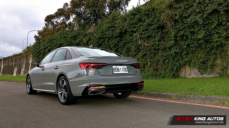 《Audi A4 45 TFSI quattro S line》小改款試駕︱還是智慧四驅更對味! 《Audi A4 45 TFSI quattro S line》小改款試駕︱還是智慧四驅更對味!