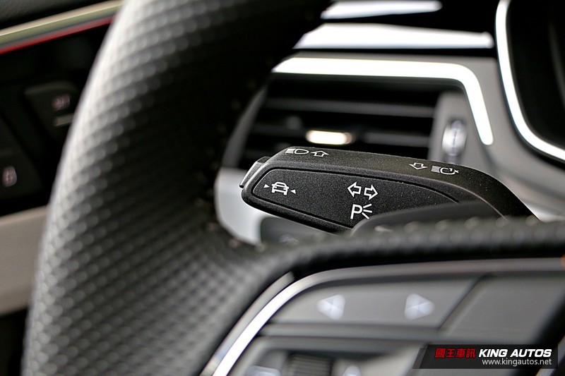 《Audi A4 45 TFSI quattro S line》小改款試駕︱還是智慧四驅更對味! 《Audi A4 45 TFSI quattro S line》小改款試駕︱還是智慧四驅更對味!