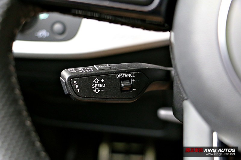 《Audi A4 45 TFSI quattro S line》小改款試駕︱還是智慧四驅更對味! 《Audi A4 45 TFSI quattro S line》小改款試駕︱還是智慧四驅更對味!