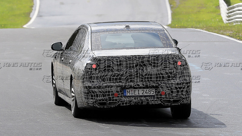 還會有大鼻孔水箱護罩嗎?!全新大改款《BMW 7 Series》預計下半年亮相 還會有大鼻孔水箱護罩嗎?!全新大改款《BMW 7 Series》預計下半年亮相