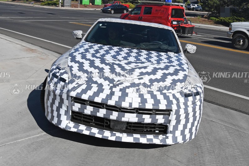 量產版《Nissan Z》跑車現身!跟原型車只差一片小尾翼? 量產版《Nissan Z》跑車現身!跟原型車只差一片小尾翼?