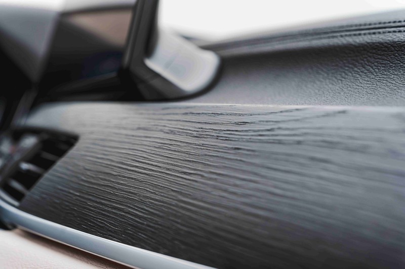 全新xLine豪華風格套件+追加6項新配備!《BMW X1 Deluxe Edition豪華版》185萬起率性登場 全新xLine豪華風格套件+追加6項新配備!《BMW X1 Deluxe Edition豪華版》185萬起率性登場