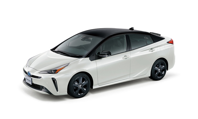 日規《Toyota Prius》也推黑化特仕車 《Prius / Prius PHV》同步進行產品改良 日規《Toyota Prius》也推黑化特仕車 《Prius / Prius PHV》同步進行產品改良