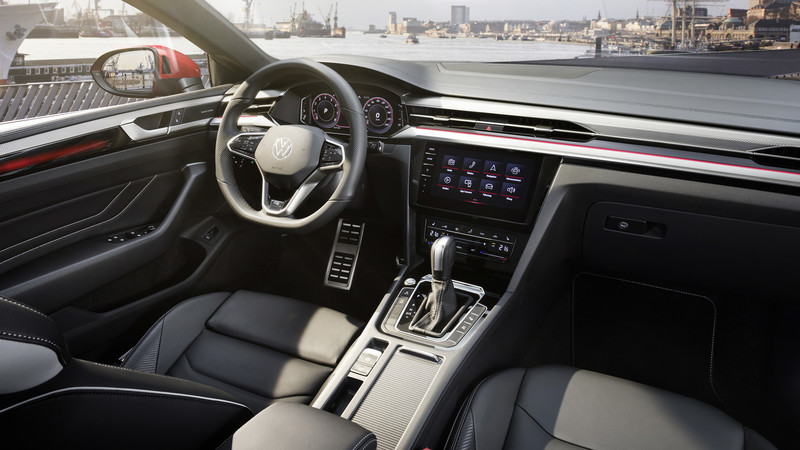 破200萬的福斯我可以!《Tiguan R》表現亮眼、訂單不斷 《Arteon》頂規車型佔銷售6成 破200萬的福斯我可以!《Tiguan R》表現亮眼、訂單不斷 《Arteon》頂規車型佔銷售6成