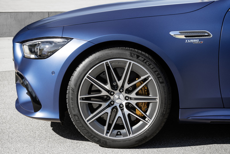 新年式《Mercedes-AMG GT 4-Door Coupé》發表｜懸吊重新調校 內裝客製化程度更高