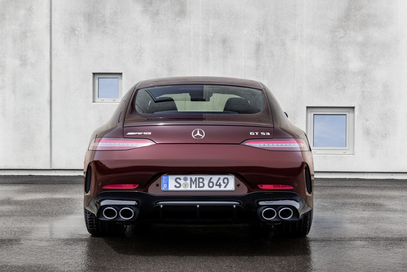 新年式《Mercedes-AMG GT 4-Door Coupé》發表｜懸吊重新調校 內裝客製化程度更高