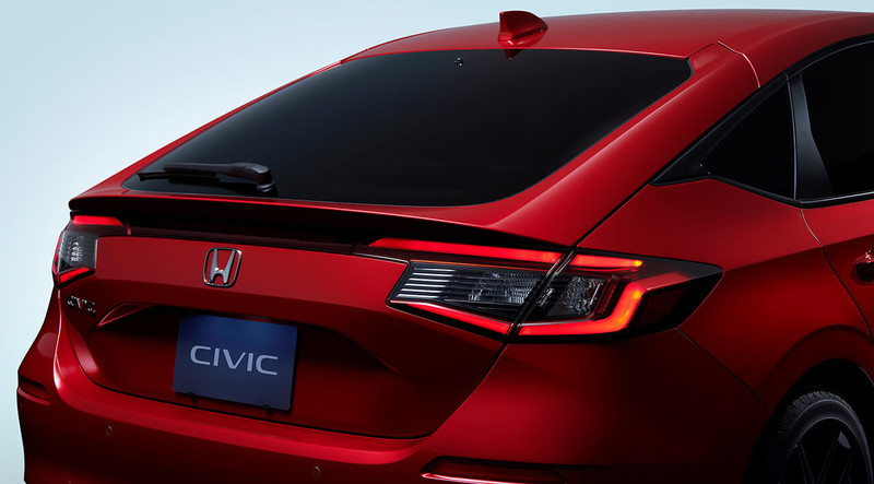 日規五門《Honda Civic》首度亮相！先推1.5渦輪車型、油電及Type R車型明年登場