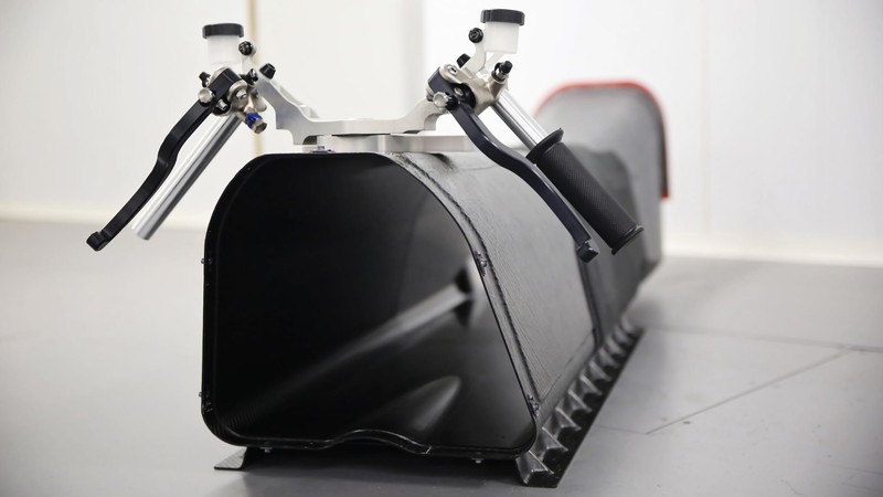 時速破400km/h沒問題?《WMC》利用特殊空力設計打造出超狂電動重機 時速破400km/h沒問題?《WMC》利用特殊空力設計打造出超狂電動重機