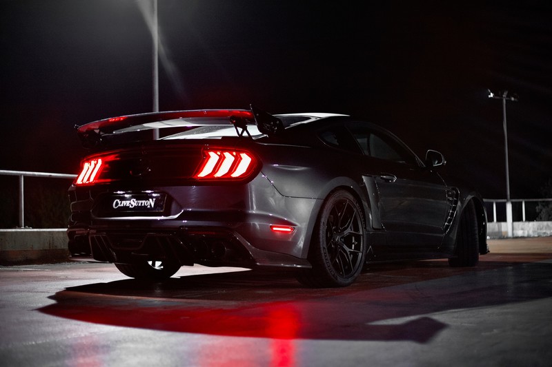 英倫《野馬》850hp超越Shelby GT500!Clive Sutton暴改Ford Mustang不便宜 英倫《野馬》850hp超越Shelby GT500!Clive Sutton暴改Ford Mustang不便宜