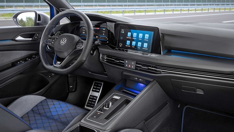 性能旅行車《Volkswagen Golf R Variant MK8》發表!有機會來台灣嗎?|車內空間更大 性能實力不容小覷 性能旅行車《Volkswagen Golf R Variant MK8》發表!有機會來台灣嗎?|車內空間更大 性能實力不容小覷