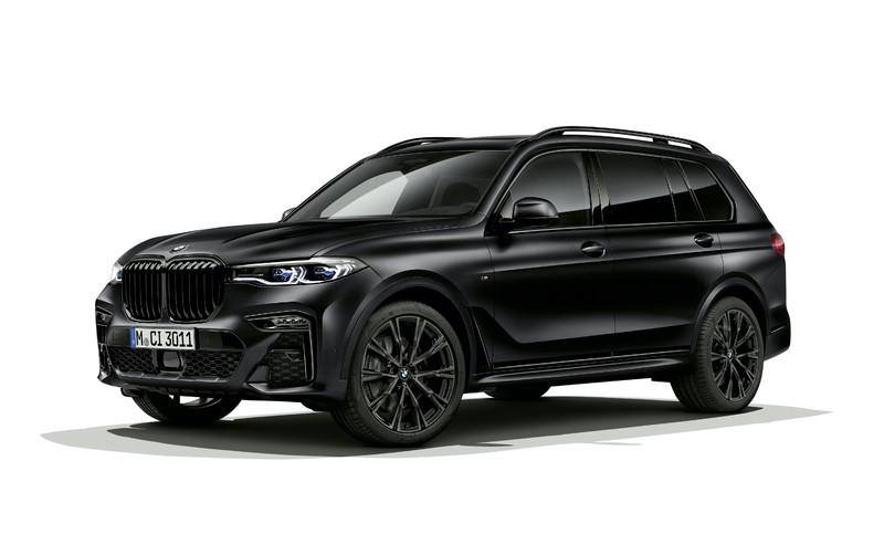 消光黑配上血紅鼻孔 《BMW X5 / X6》推出Black Vermilion特仕車 黑化版《X7 Frozen Black》同 消光黑配上血紅鼻孔 《BMW X5 / X6》推出Black Vermilion特仕車 黑化版《X7 Frozen Black》同