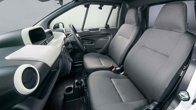 買不到至少租得到 《Toyota》超小型電動車《C+pod》在日本橫濱推出短租服務