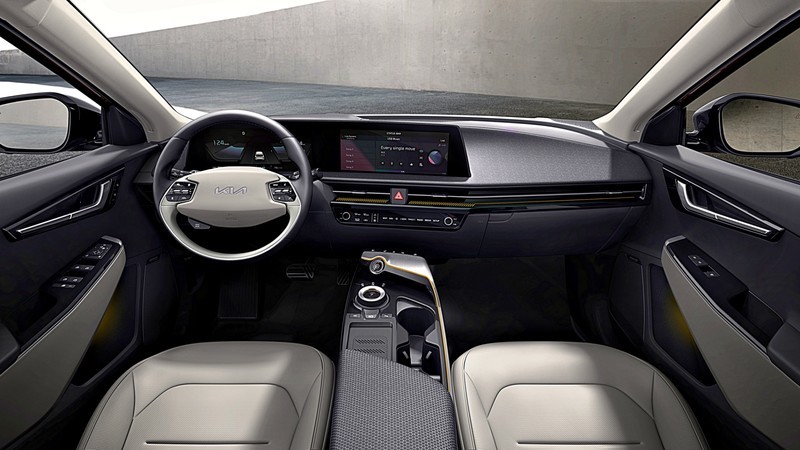 首日接單破2萬輛驚人紀錄！《Kia EV6》內裝配備TFT曲面螢幕 有望於台灣登場？