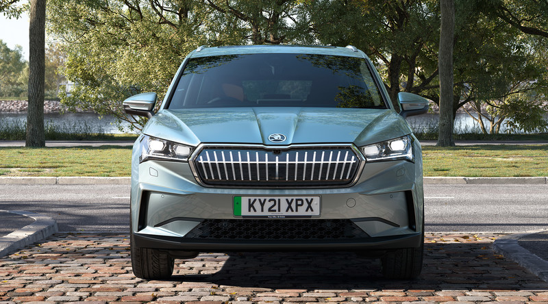 《水晶水箱罩》超級放閃！《Skoda Enyaq iV》電動車最帥配備登場